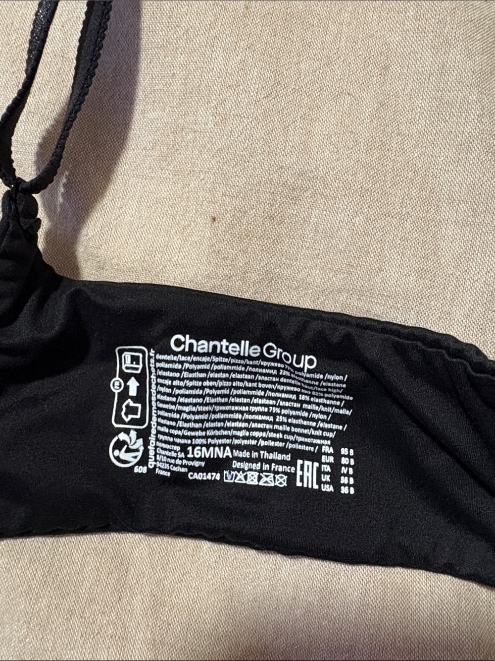 Chantelle Norah Black Lace 36B T-Shirt Bra - Picture 4 of 5